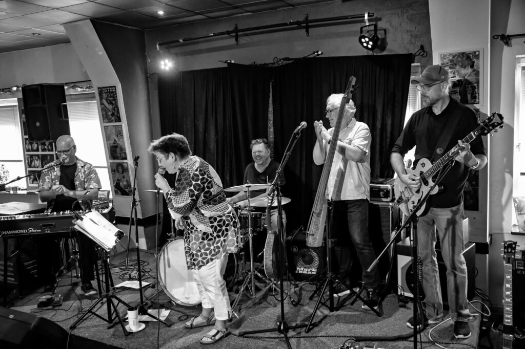 Eva Karlefjärd Bluesband